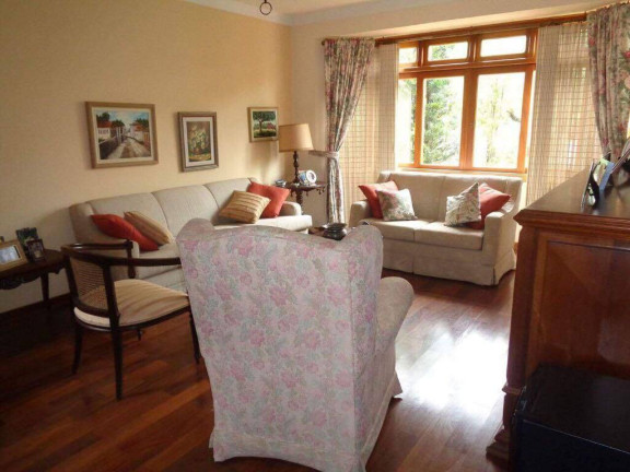 Imagem Casa com 4 Quartos à Venda, em Limeira Imagem Casa com 4 Quartos à Venda, em Limeira