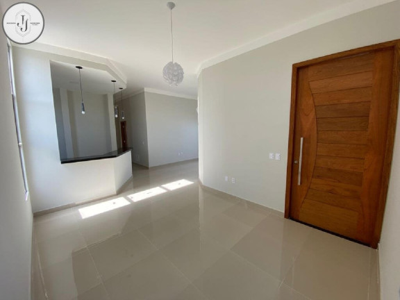 Imagem Casa com 3 Quartos para Alugar ou Temporada, 127 m² em Cajupiranga - Parnamirim