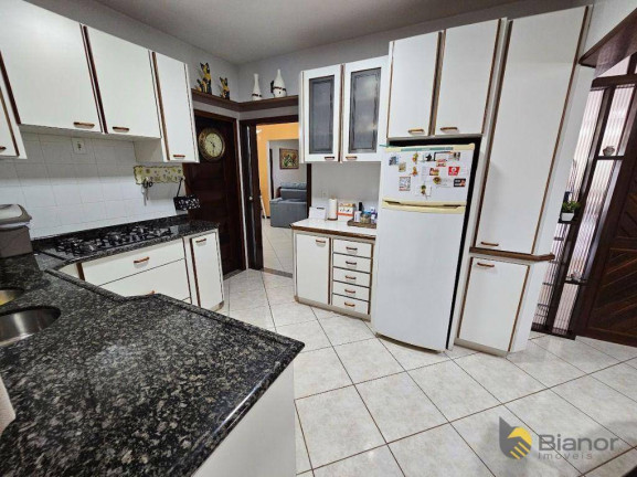 Imagem Casa com 4 Quartos à Venda, 302 m² em água Verde - Blumenau Imagem Casa com 4 Quartos à Venda, 302 m² em água Verde - Blumenau