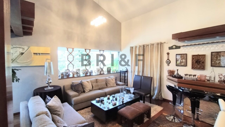 Imagem Casa com 3 Quartos à Venda, 303 m² em Jardim Prudência - São Paulo Imagem Casa com 3 Quartos à Venda, 303 m² em Jardim Prudência - São Paulo