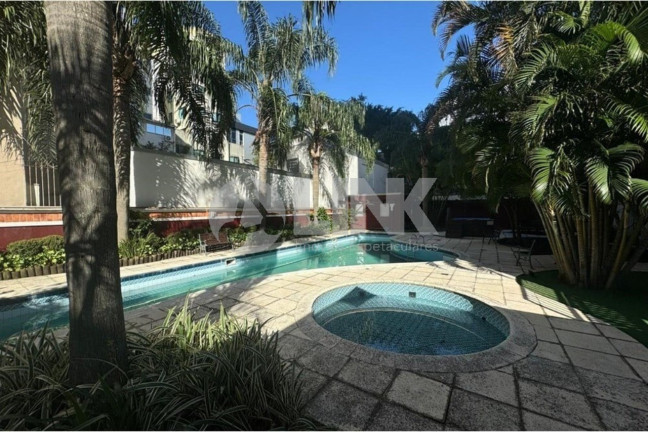 Imagem Apartamento com 2 Quartos à Venda, 68 m² em Floresta - Porto Alegre