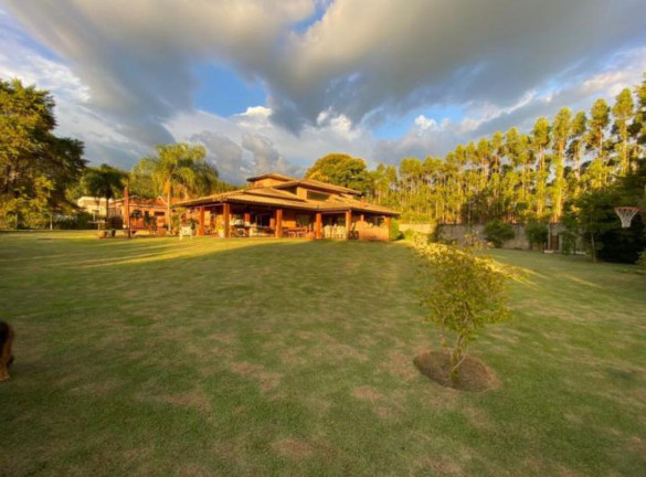 Casa com 5 Quartos à Venda,  em Jardim Das Palmeiras - Bragança Paulista