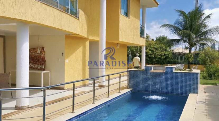 Casa com 5 Quartos à Venda, 570 m² em Guarajuba - Camaçari