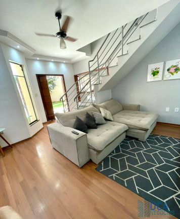 Imagem Sobrado com 3 Quartos à Venda, 217 m² em Jardim Continental - Taubaté Imagem Sobrado com 3 Quartos à Venda, 217 m² em Jardim Continental - Taubaté