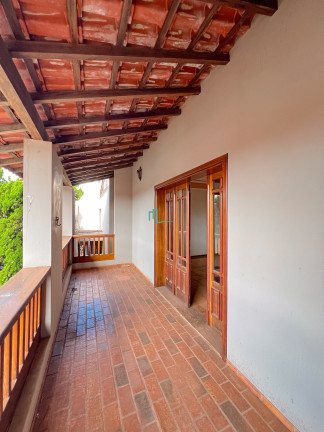Casa com 3 Quartos à Venda,  em São José - Franca