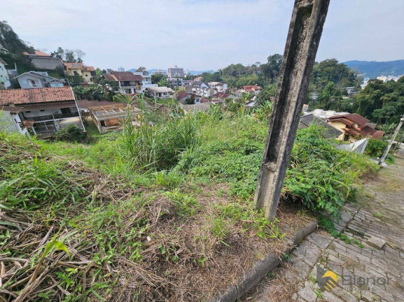 Imagem Terreno à Venda, 450 m² em Escola Agrícola - Blumenau Imagem Terreno à Venda, 450 m² em Escola Agrícola - Blumenau