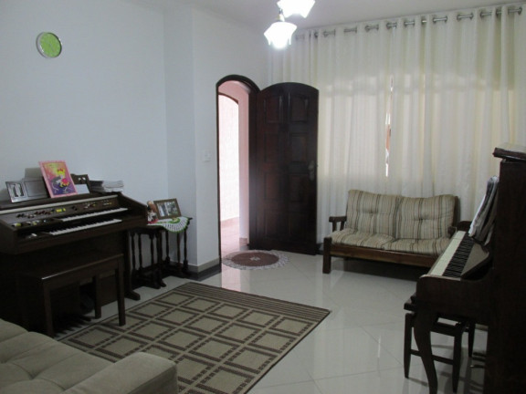 Imagem Casa com 3 Quartos à Venda, em Jardim Las Vegas - Santo André Imagem Casa com 3 Quartos à Venda, em Jardim Las Vegas - Santo André