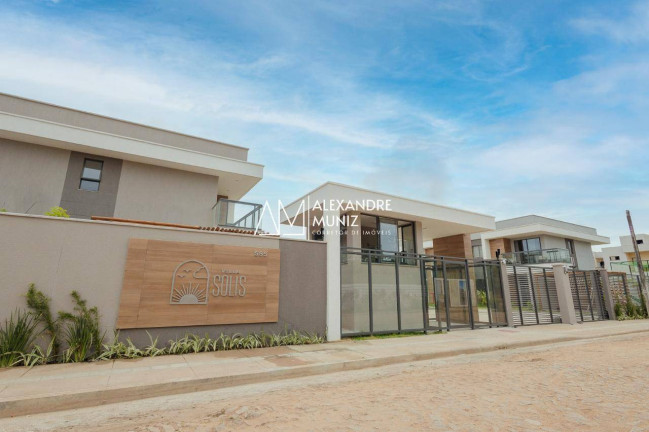 Casa com 4 Quartos à Venda, 196 m² em Pires Façanha - Eusébio