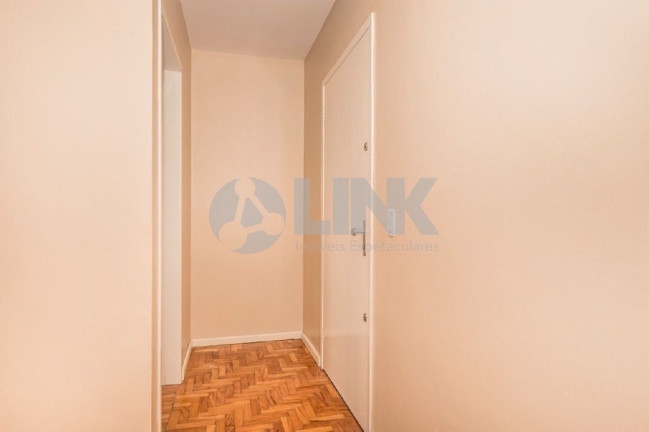 Imagem Apartamento com 1 Quarto à Venda, 39 m² em Vila Ipiranga - Porto Alegre Imagem Apartamento com 1 Quarto à Venda, 39 m² em Vila Ipiranga - Porto Alegre