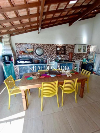 Imagem Casa com 2 Quartos à Venda, 150 m² em Centro - Extrema Imagem Casa com 2 Quartos à Venda, 150 m² em Centro - Extrema
