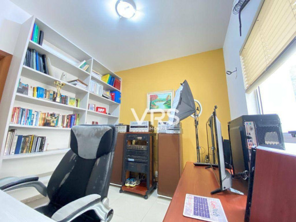 Imagem Apartamento com 3 Quartos à Venda, 136 m² em Várzea - Teresópolis
