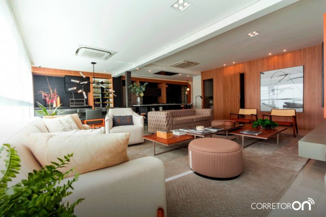 Imagem Imóvel com 3 Quartos à Venda, 114 m² Imagem Imóvel com 3 Quartos à Venda, 114 m²
