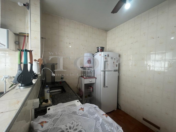 Imagem Apartamento com 2 Quartos à Venda, 70 m² em Tombo - Guarujá