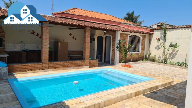Imagem Casa com 2 Quartos à Venda, 100 m² em Itanhaém
