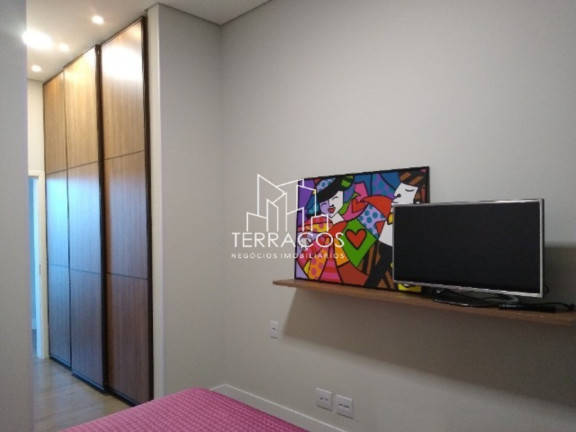 Imagem Imóvel com 3 Quartos à Venda, 400 m² em Medeiros - Jundiaí Imagem Imóvel com 3 Quartos à Venda, 400 m² em Medeiros - Jundiaí