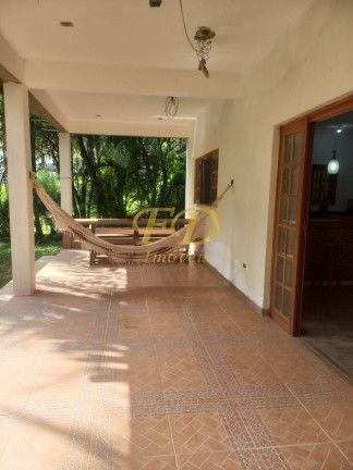 Imagem Chácara com 3 Quartos para Alugar, 6.000 m² em Bairro Dos Remédios - Mairiporã Imagem Chácara com 3 Quartos para Alugar, 6.000 m² em Bairro Dos Remédios - Mairiporã