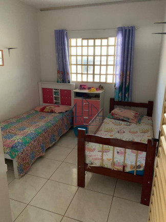 Imagem Casa com 3 Quartos à Venda, 360 m² em Garavelo Residencial Park - Aparecida De Goiânia