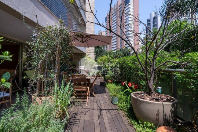 Imagem Apartamento com 3 Quartos à Venda, 250 m² em Vila Suzana - São Paulo Imagem Apartamento com 3 Quartos à Venda, 250 m² em Vila Suzana - São Paulo