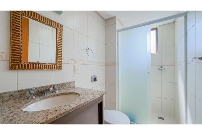 Imagem Apartamento com 2 Quartos à Venda, 80 m² em Santana - Porto Alegre Imagem Apartamento com 2 Quartos à Venda, 80 m² em Santana - Porto Alegre