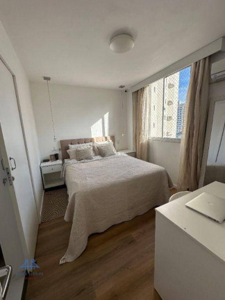 Imagem Apartamento com 3 Quartos à Venda, 125 m² em Centro - Florianópolis Imagem Apartamento com 3 Quartos à Venda, 125 m² em Centro - Florianópolis