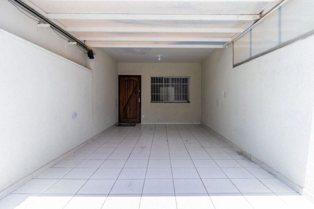Casa com 3 Quartos à Venda, 122 m² em Vila Carrão - São Paulo
