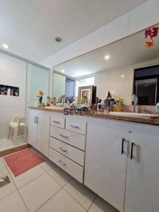 Imagem Cobertura com 3 Quartos à Venda, 340 m² em Icaraí - Niterói