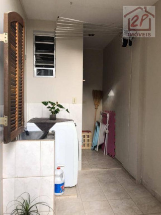 Imagem Casa com 4 Quartos à Venda, 164 m² em Bosque Dos Eucaliptos - São José Dos Campos
