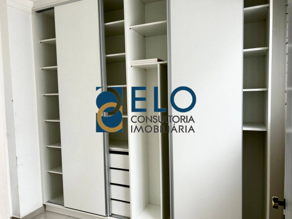 Imagem Apartamento com 3 Quartos à Venda, 180 m² em José Menino - Santos