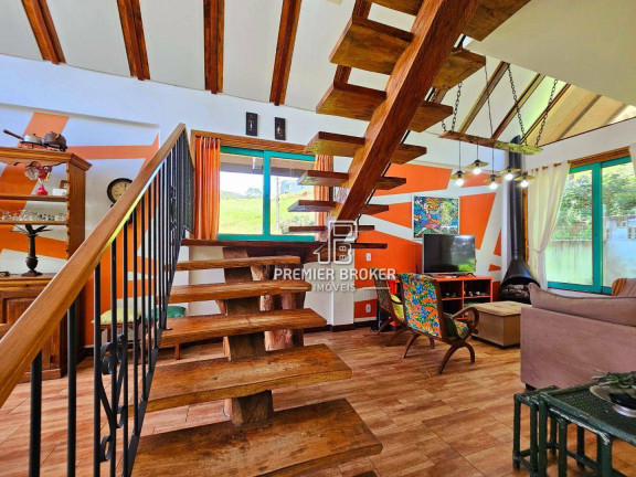 Imagem Casa com 4 Quartos à Venda, 300 m² em Prata - Teresópolis Imagem Casa com 4 Quartos à Venda, 300 m² em Prata - Teresópolis