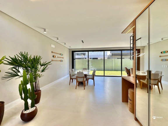 Imagem Casa de Condomínio com 4 Quartos à Venda, 220 m² em Xangri-la - Xangri-lá