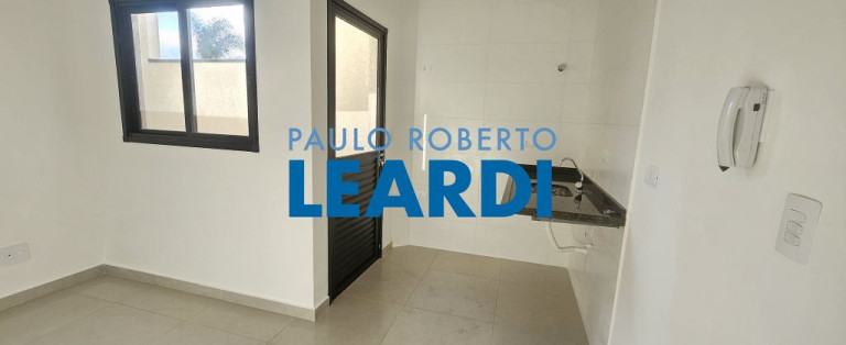 Apartamento com 2 Quartos à Venda, 43 m² em Vila Scarpelli - Santo André