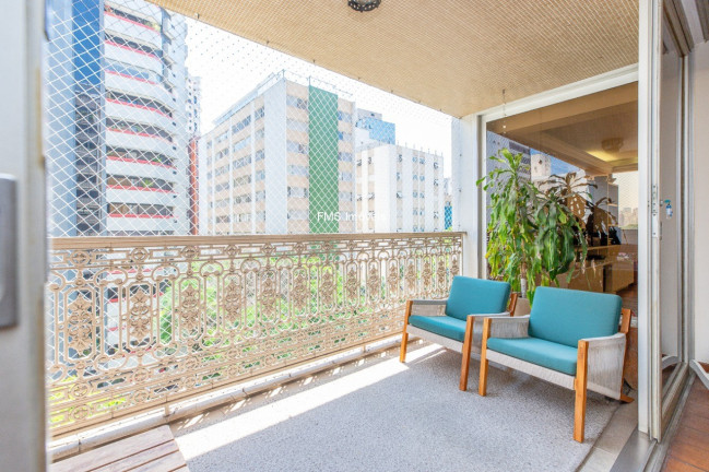 Imagem Imóvel com 3 Quartos à Venda, 331 m² em Itaim Bibi - São Paulo