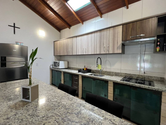 Imagem Casa com 3 Quartos à Venda, 455 m² em Salinas - Balneário Barra Do Sul
