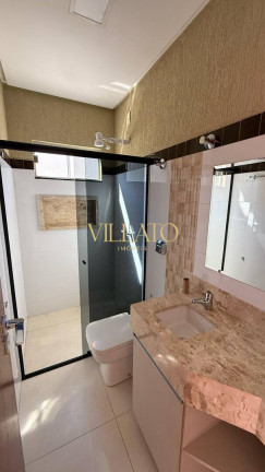 Imagem Casa com 5 Quartos à Venda, 371 m² em Condomínio Do Lago 1ª Etapa - Goiânia Imagem Casa com 5 Quartos à Venda, 371 m² em Condomínio Do Lago 1ª Etapa - Goiânia