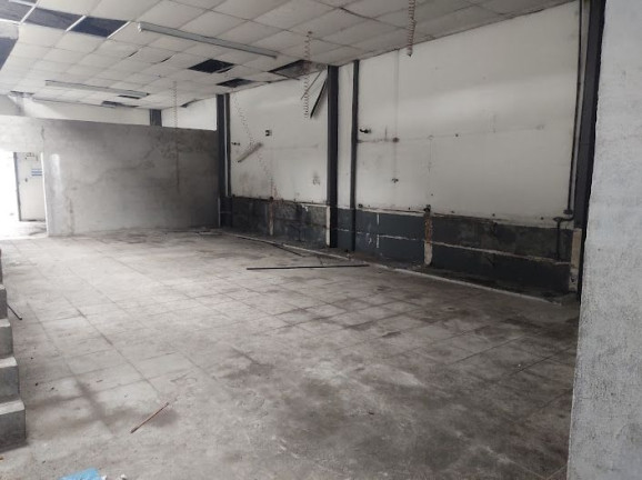 Loja para Alugar, 825 m² em Boqueirão - Santos