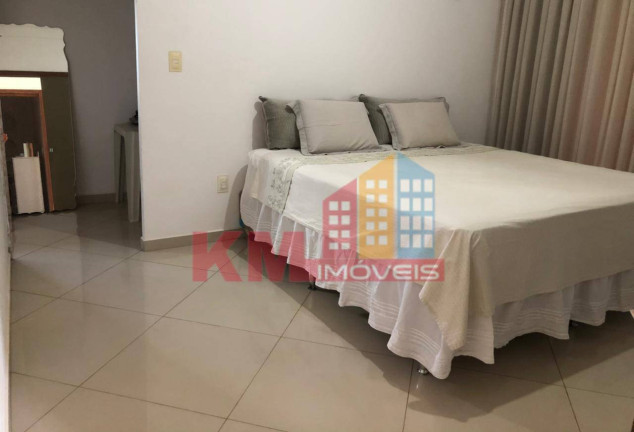 Imagem Casa com 3 Quartos à Venda, 1.300 m² em Dix-sept Rosado - Mossoró