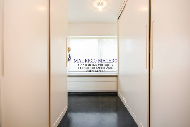 Imagem Casa com 4 Quartos à Venda, 1.350 m² em Residencial Tamboré - Barueri Imagem Casa com 4 Quartos à Venda, 1.350 m² em Residencial Tamboré - Barueri