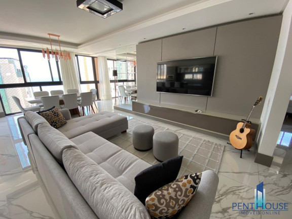 Imagem Apartamento com 3 Quartos à Venda, 154 m² em Centro - Balneário Camboriú Imagem Apartamento com 3 Quartos à Venda, 154 m² em Centro - Balneário Camboriú
