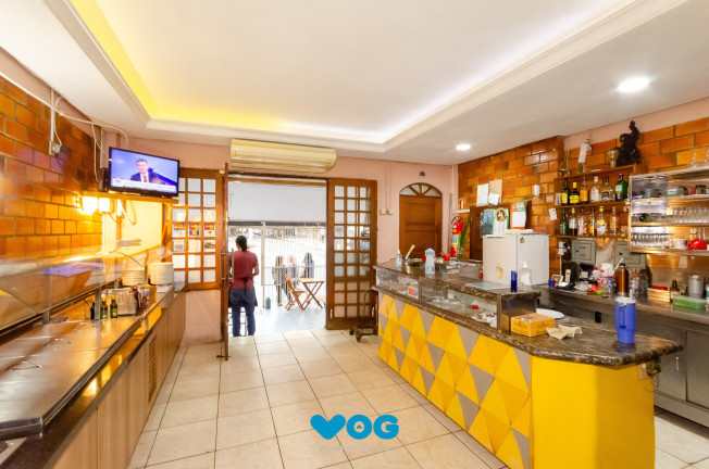Imagem Imóvel com 4 Quartos à Venda, 400 m² em Centro Histórico - Porto Alegre Imagem Imóvel com 4 Quartos à Venda, 400 m² em Centro Histórico - Porto Alegre