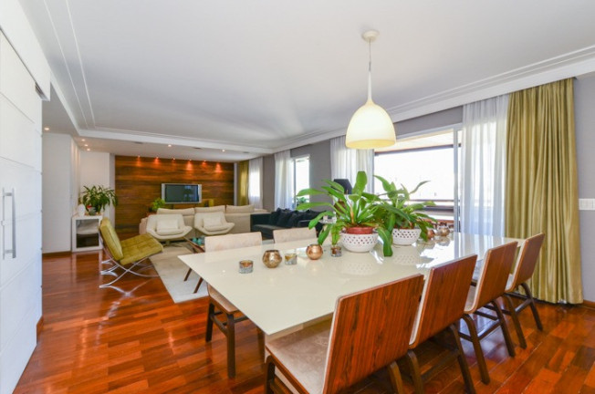 Imagem Apartamento com 3 Quartos à Venda, 202 m² em Moema - São Paulo Imagem Apartamento com 3 Quartos à Venda, 202 m² em Moema - São Paulo