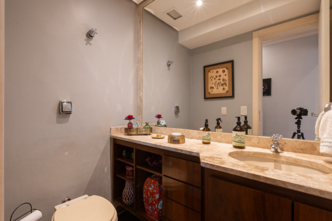 Imagem Apartamento com 4 Quartos à Venda, 141 m² em Moema - São Paulo