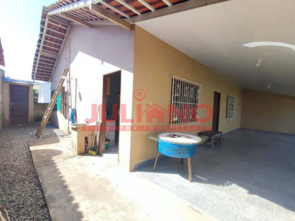 Imagem Casa com 2 Quartos à Venda, 325 m² em Costeira - Balneário Barra Do Sul Imagem Casa com 2 Quartos à Venda, 325 m² em Costeira - Balneário Barra Do Sul