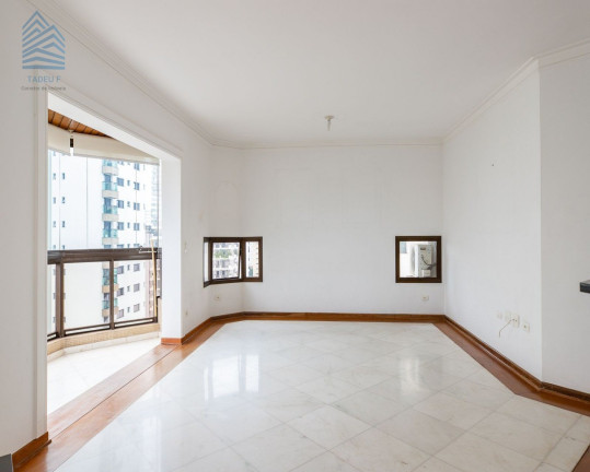 Imagem Imóvel com 4 Quartos à Venda, 172 m² em Moema - São Paulo