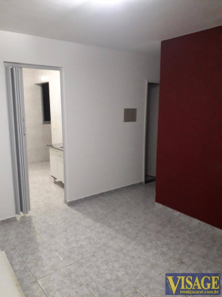 Imagem Apartamento com 2 Quartos à Venda,  em Parque Santo Antônio - Jacareí