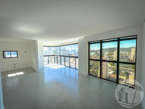 Imagem Apartamento com 3 Quartos à Venda, 120 m² em Meia Praia - Itapema