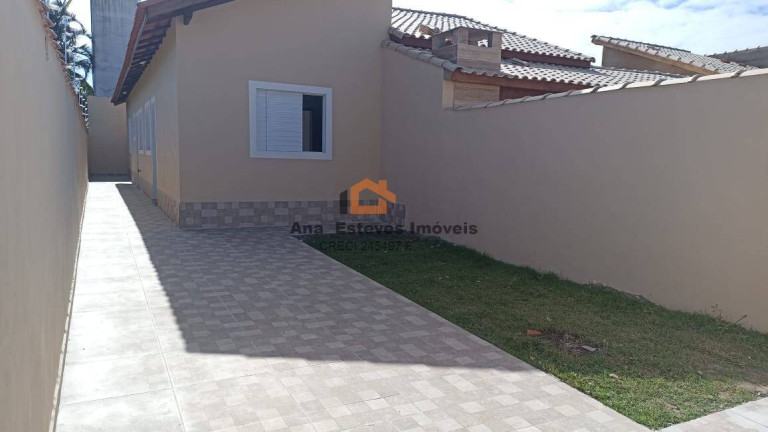 Imagem Casa com 2 Quartos à Venda, 125 m² em Nova Itanhaém - Itanhaém Imagem Casa com 2 Quartos à Venda, 125 m² em Nova Itanhaém - Itanhaém