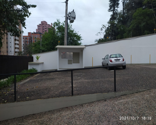 Imagem Imóvel à Venda, 1.447 m² em América - Joinville Imagem Imóvel à Venda, 1.447 m² em América - Joinville