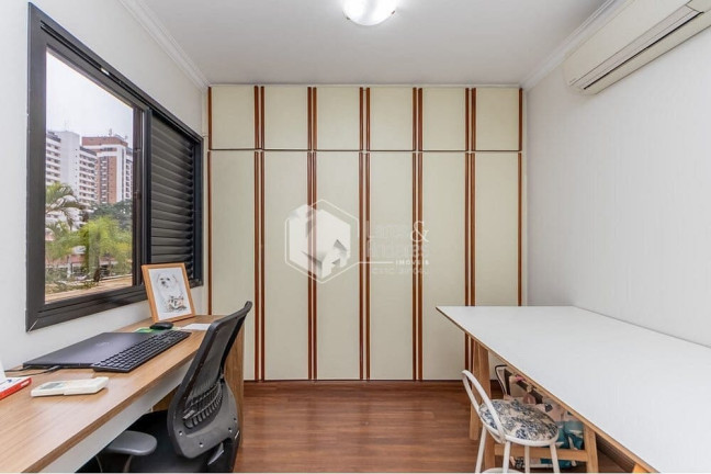 Imagem Apartamento com 3 Quartos à Venda, 101 m² em Moema - São Paulo Imagem Apartamento com 3 Quartos à Venda, 101 m² em Moema - São Paulo