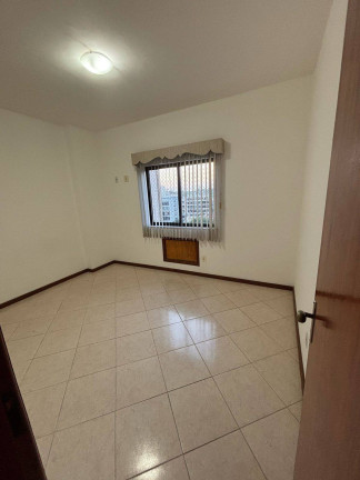 Imagem Apartamento com 3 Quartos para Alugar, 110 m² em Parque Hotel - Araruama Imagem Apartamento com 3 Quartos para Alugar, 110 m² em Parque Hotel - Araruama