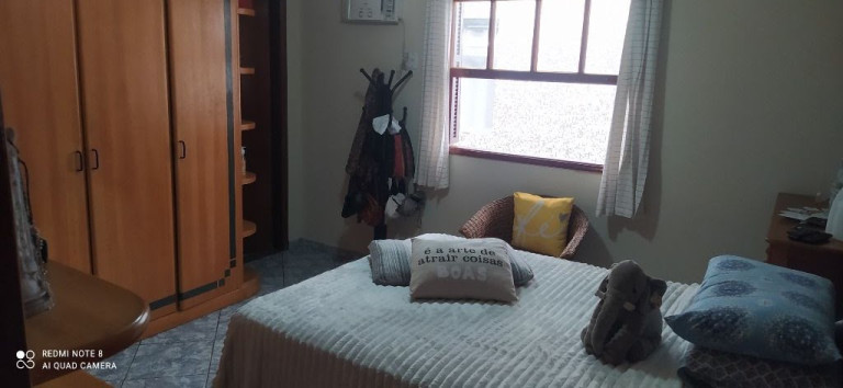 Imagem Casa com 3 Quartos à Venda, 185 m² em Campo Grande - Santos